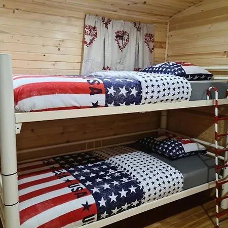 Lodge Les Roulottes A Sandie Τιονβίλ
