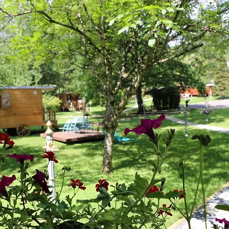 Lodge Les Roulottes A Sandie Τιονβίλ