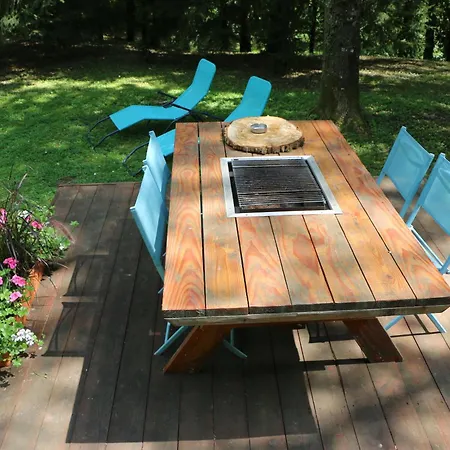 Les Roulottes A Sandie Lodge *